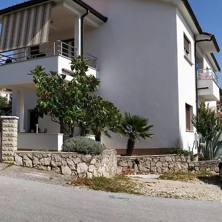 Appartement Studio In With Sea View, Balcony, Air Conditioning, Wi-fi Rabac