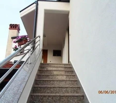 Studio In With Sea View, Balcony, Air Conditioning, Wi-fi Appartement